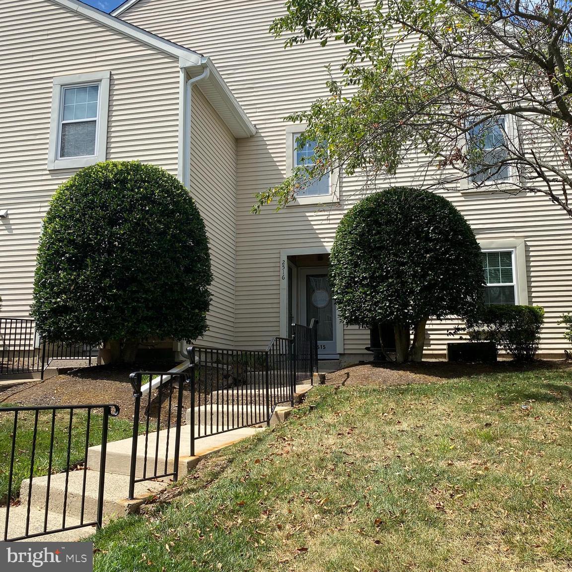 Spacious 2 bedroom, 2 bath condominium in desirable Newtown, PA, located in the Council Rock School District. Open floor plan with bright living areas, primary suite with private bath, and ample storage. Enjoy community amenities including a swimming pool, recreation center, and recreational spaces for all ages. Conveniently close to shopping, dining, parks, and commuter routes.