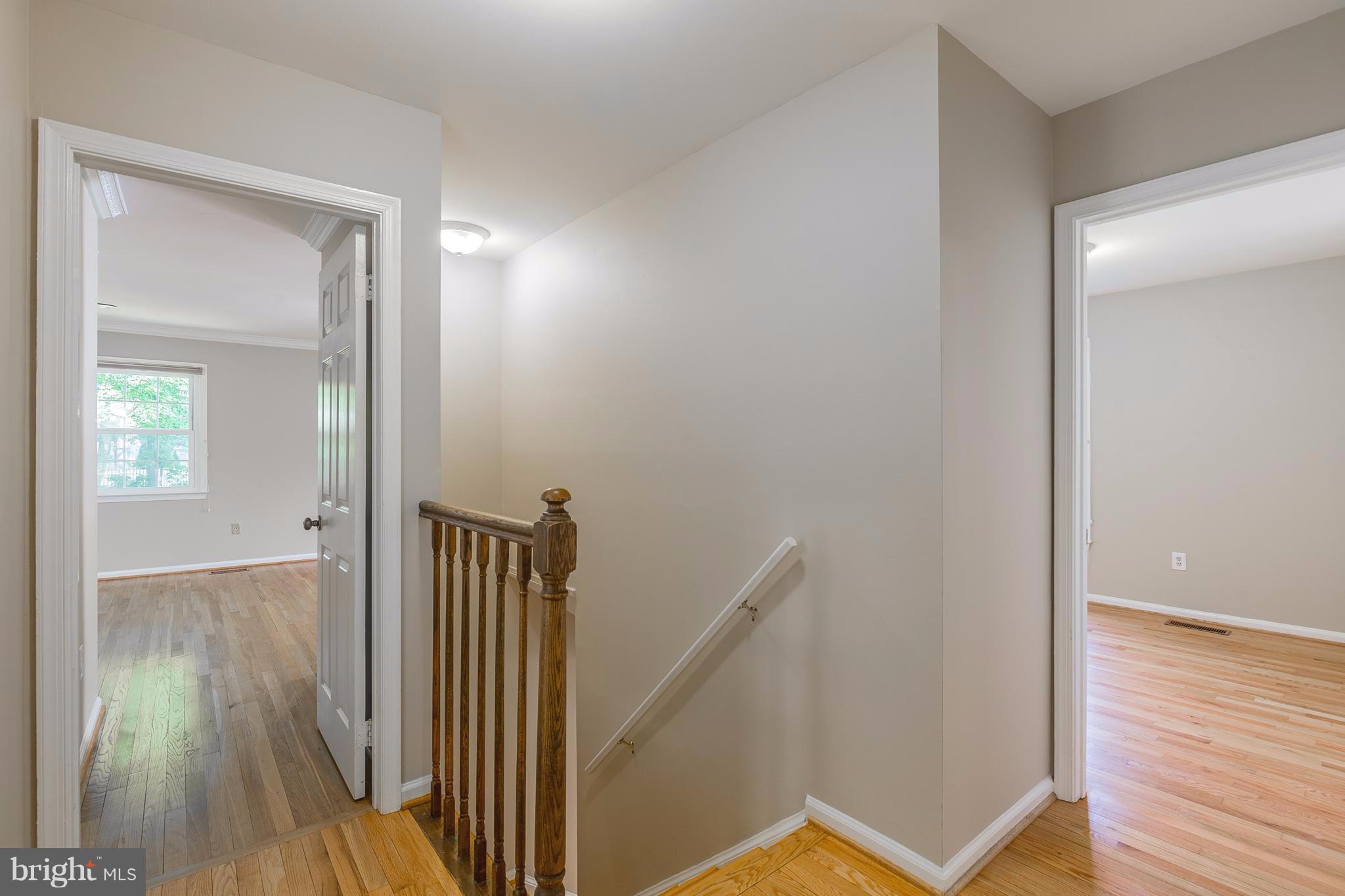 LONGWOOD KNOLLS - Residential