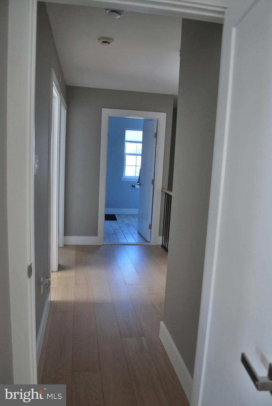 COUNTRY CROSSING - Residential