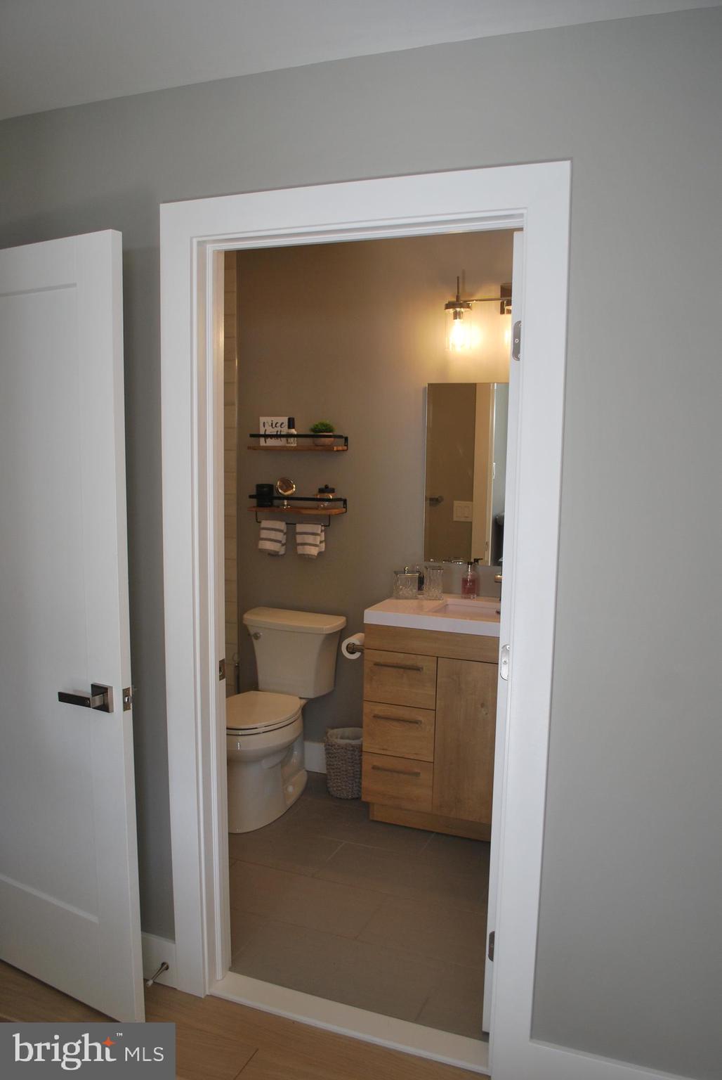 COUNTRY CROSSING - Residential