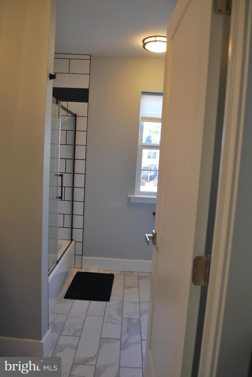 COUNTRY CROSSING - Residential