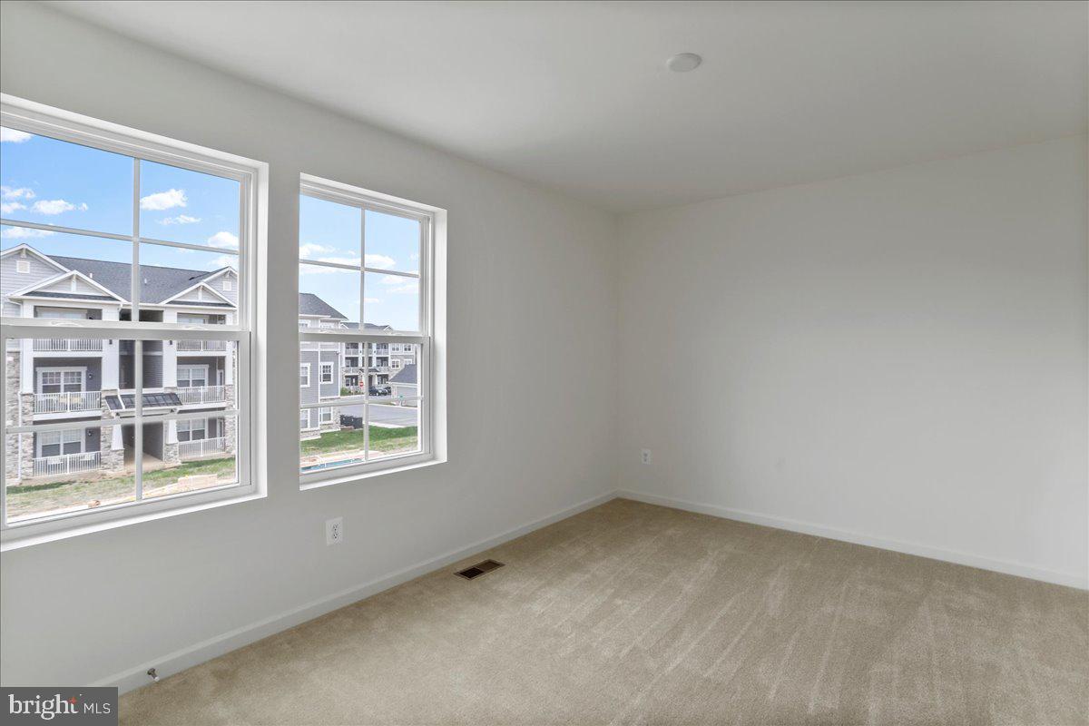 OVERLOOK AT RIVERSIDE - Residential Lease