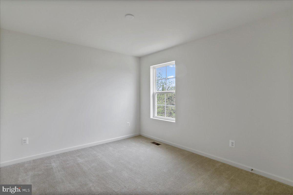 OVERLOOK AT RIVERSIDE - Residential Lease