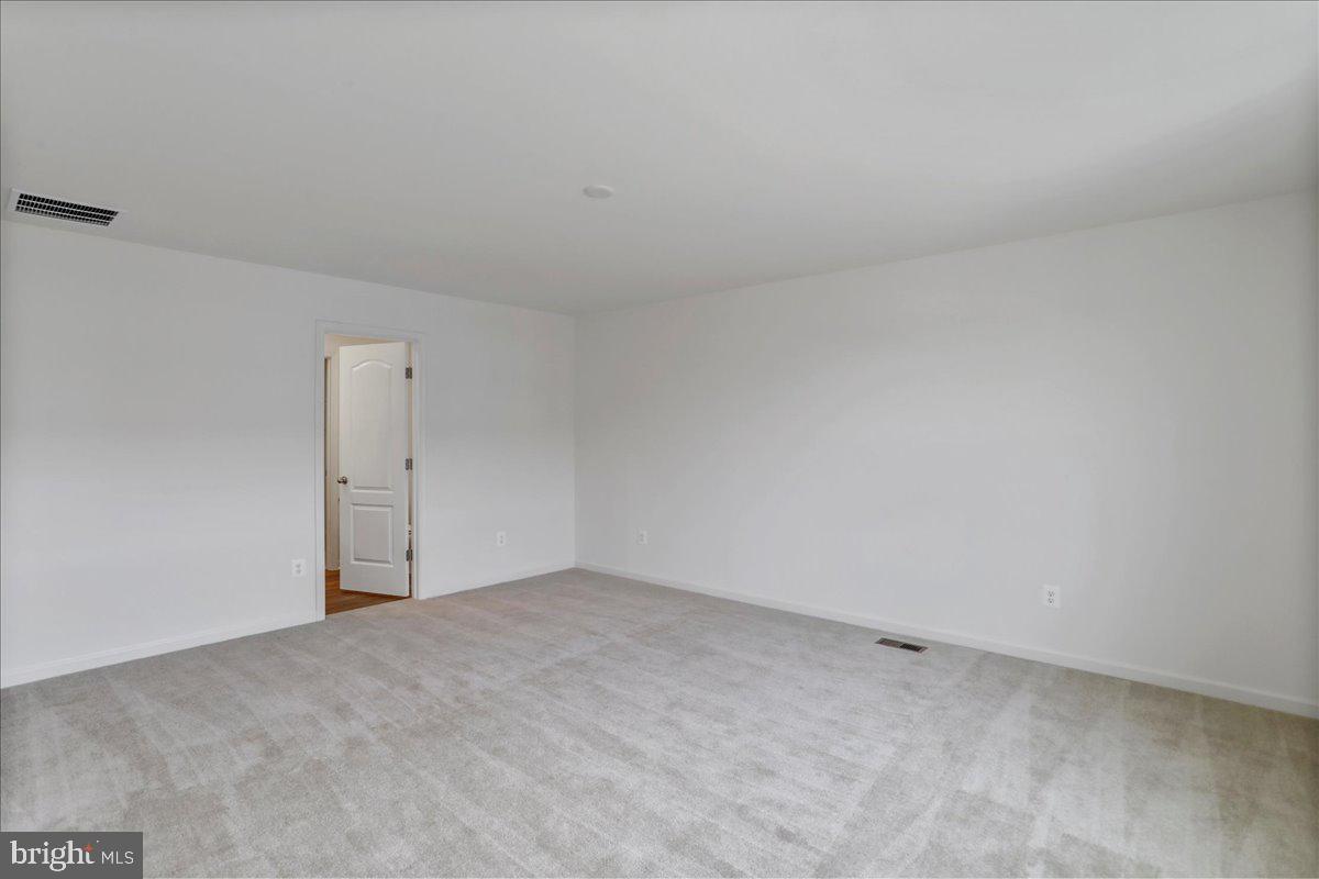 OVERLOOK AT RIVERSIDE - Residential Lease