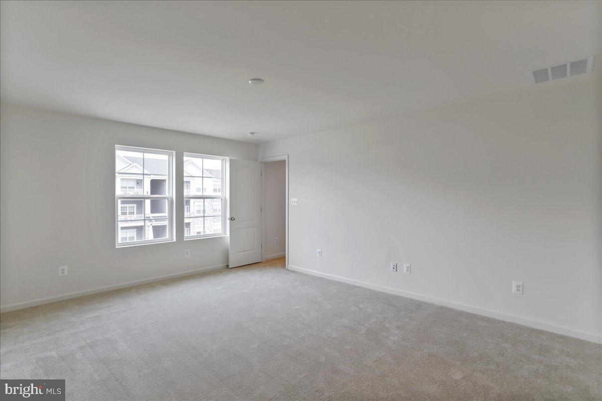 OVERLOOK AT RIVERSIDE - Residential Lease