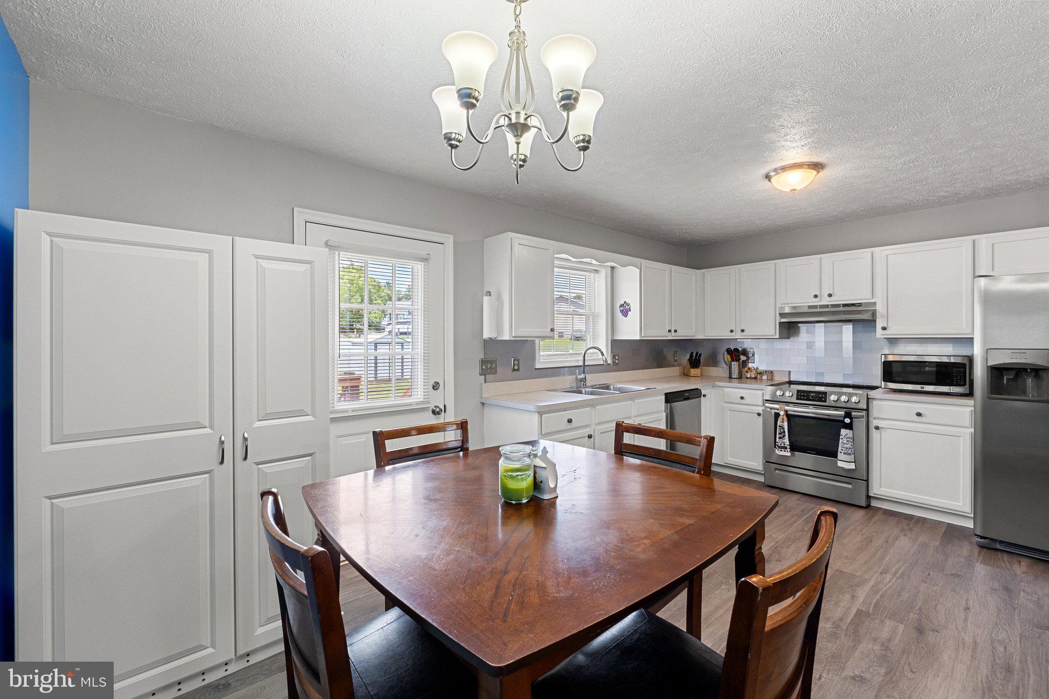 WILDFLOWER RIDGE - Residential