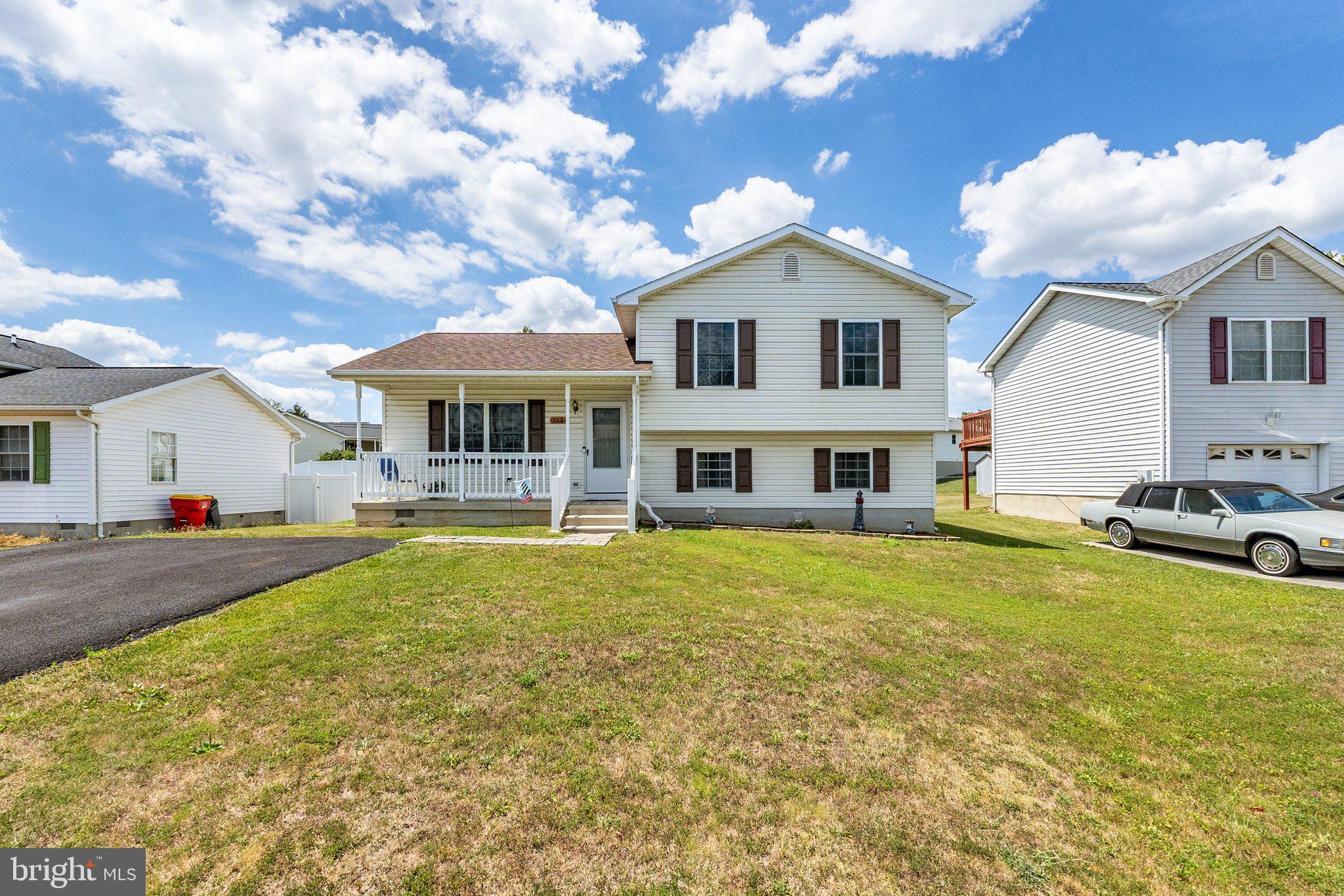 WILDFLOWER RIDGE - Residential