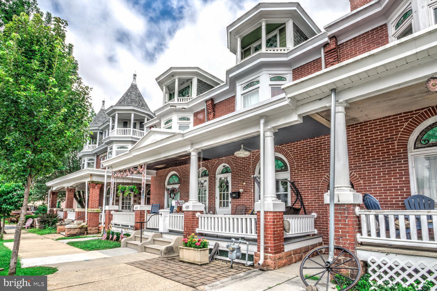 435 WALNUT STREET