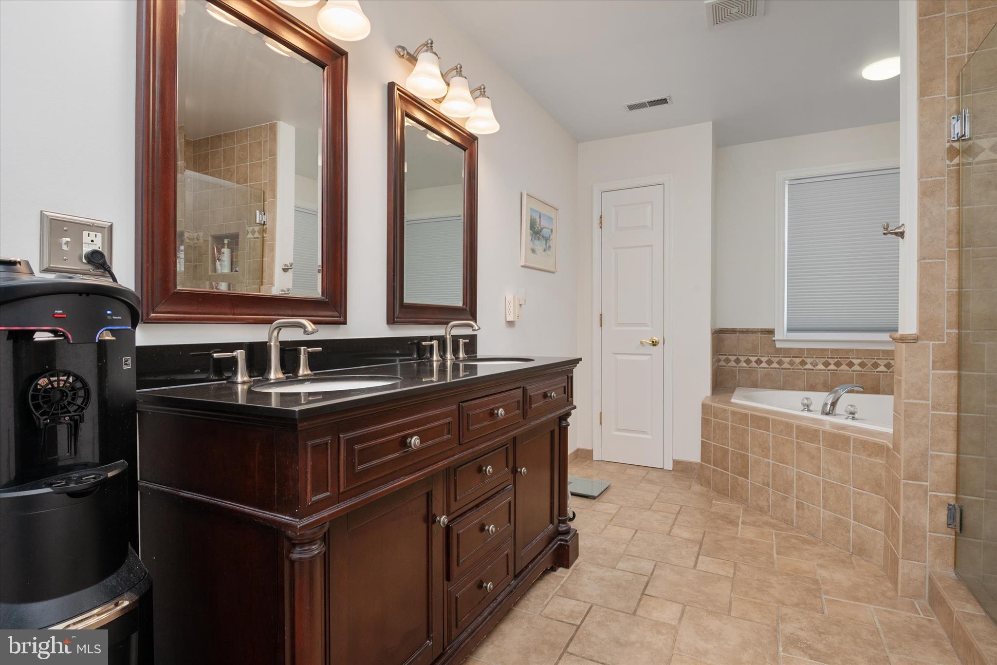 GREENWOOD - Residential