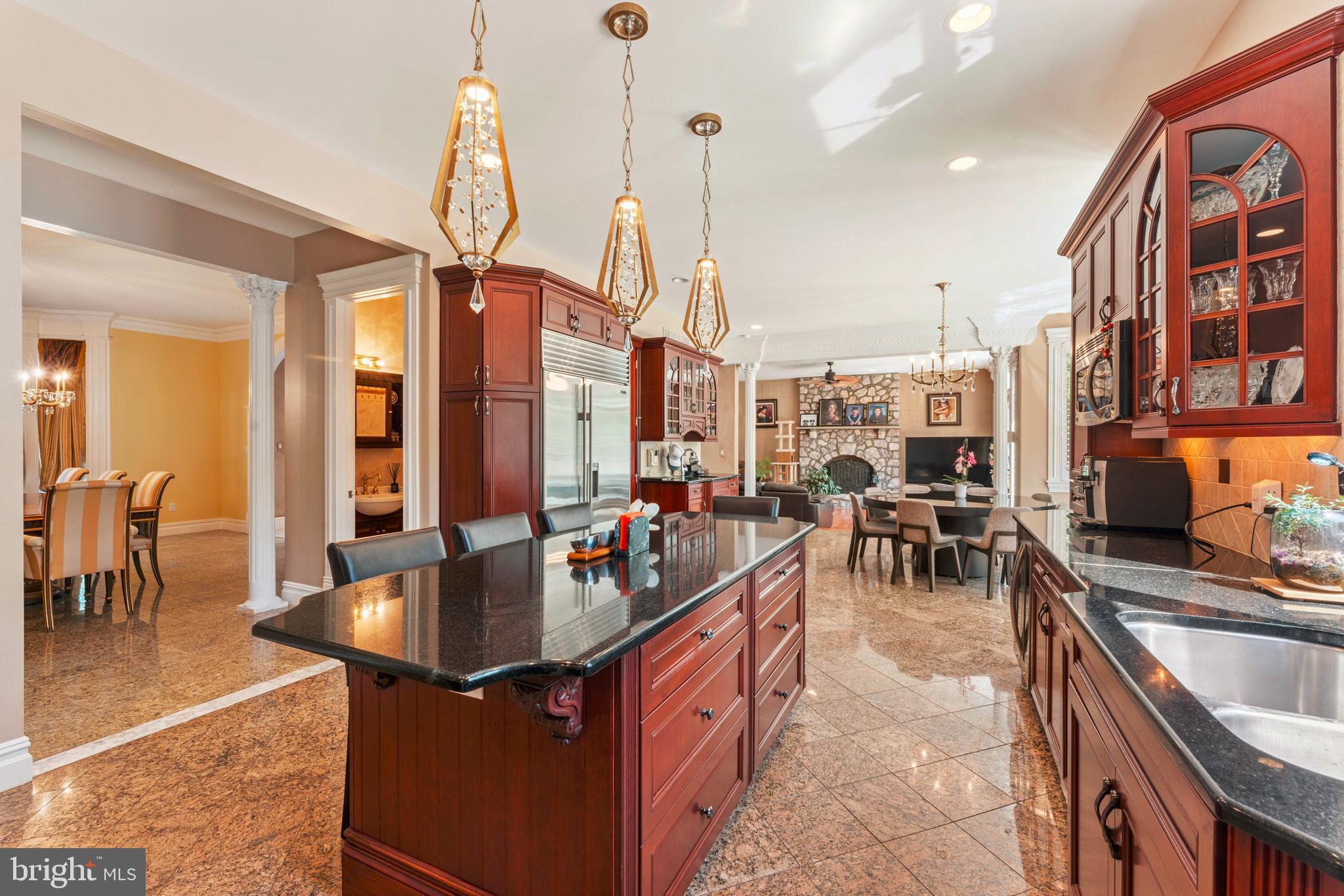 CHURCHVILLE MANOR - Residential