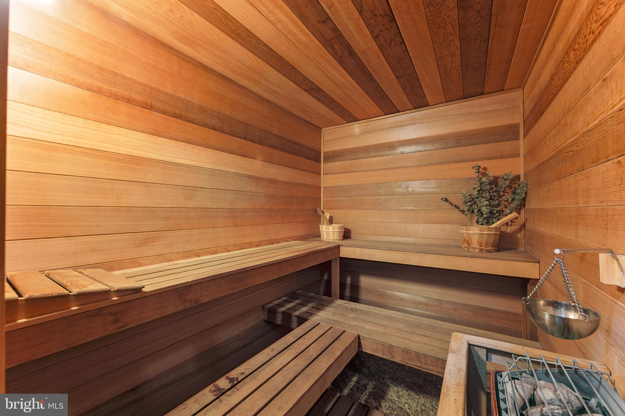 CHURCHVILLE MANOR - Residential