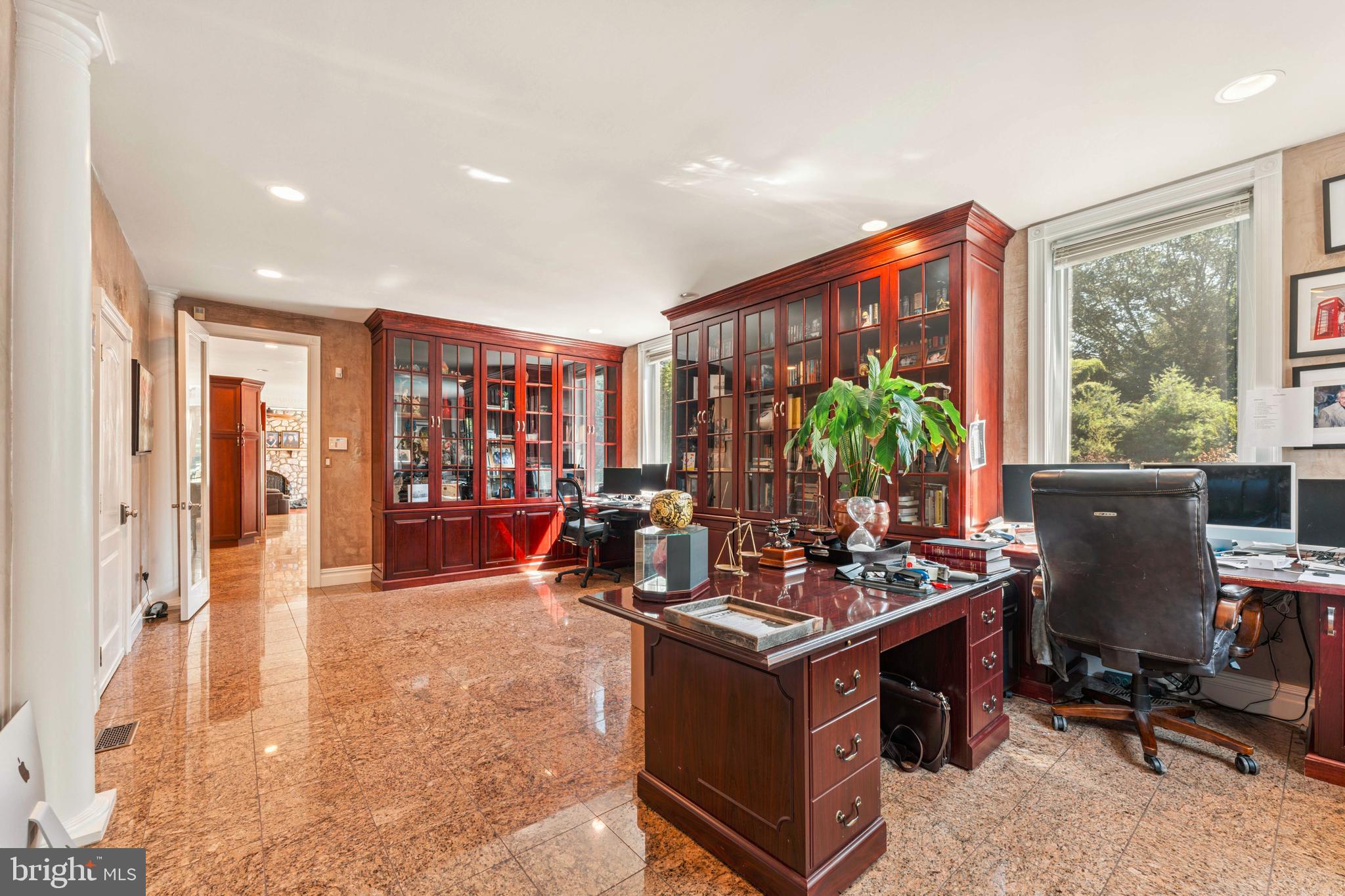 CHURCHVILLE MANOR - Residential