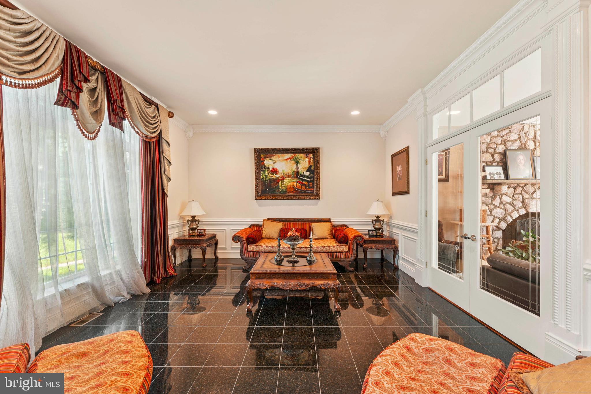 CHURCHVILLE MANOR - Residential