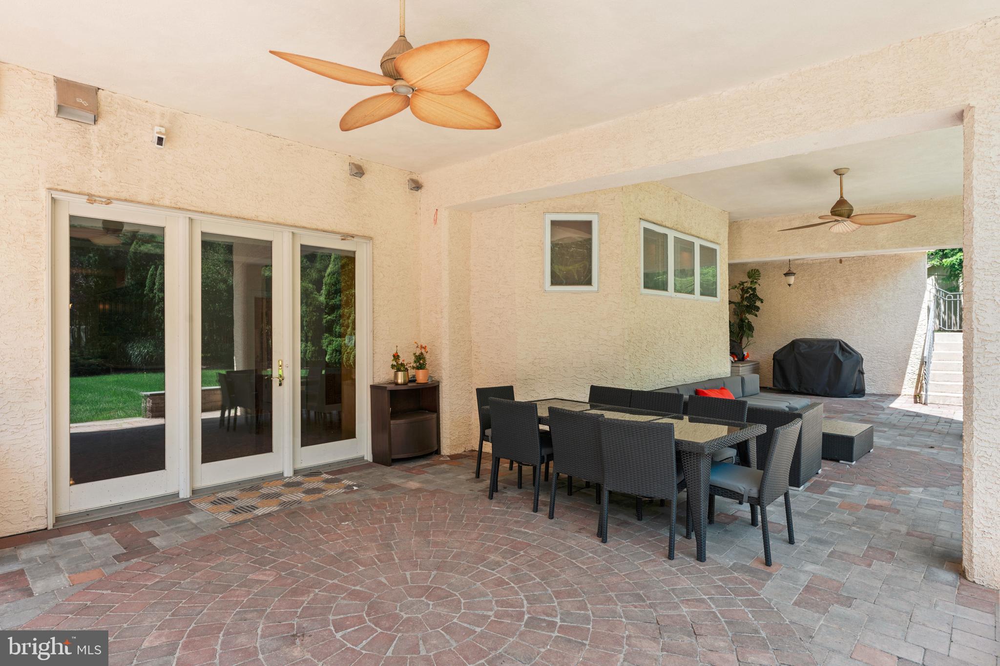 CHURCHVILLE MANOR - Residential