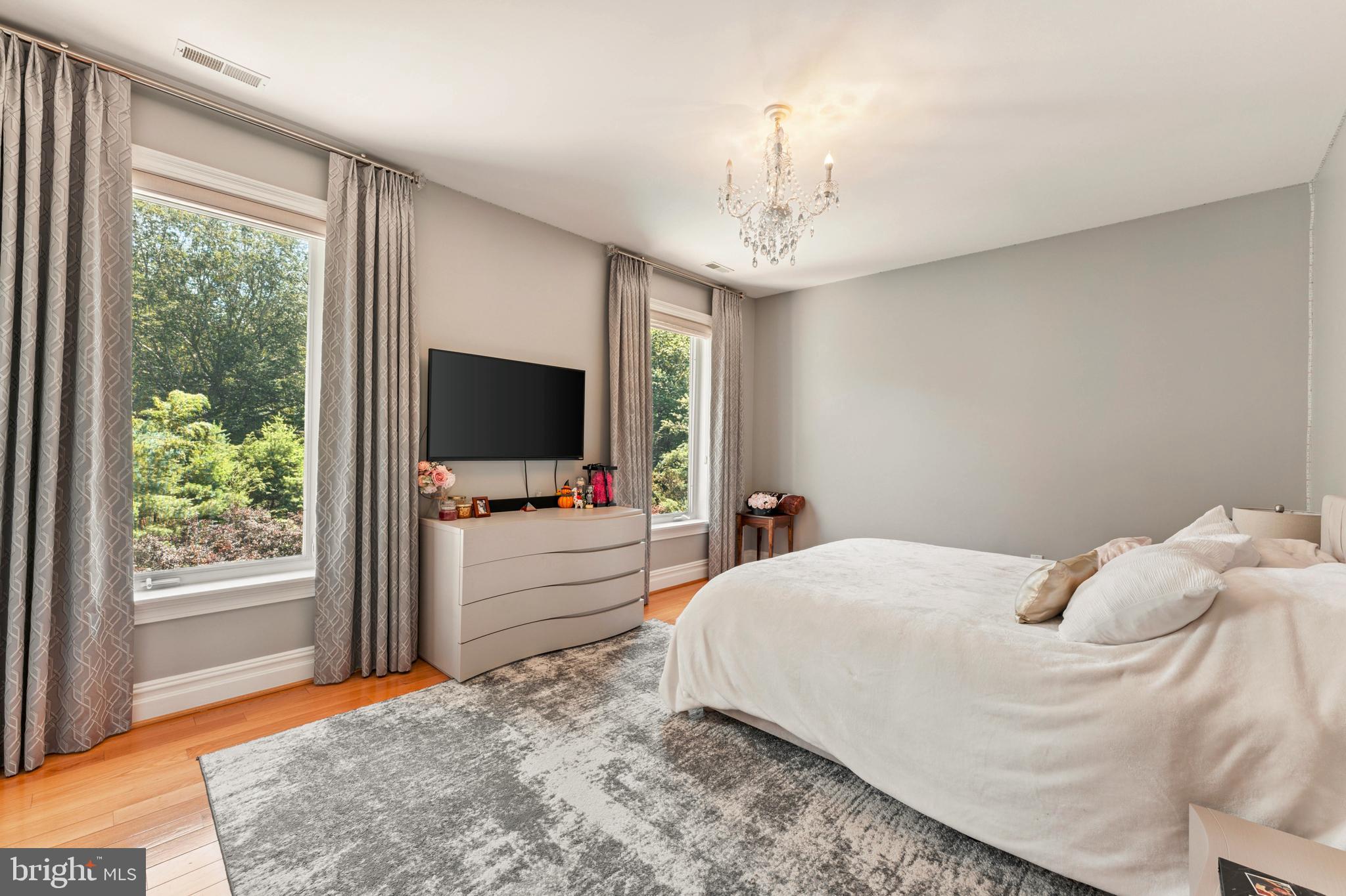 CHURCHVILLE MANOR - Residential