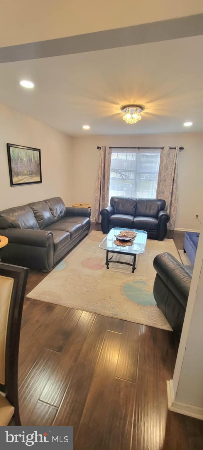 FAIRFIELD - Residential Lease