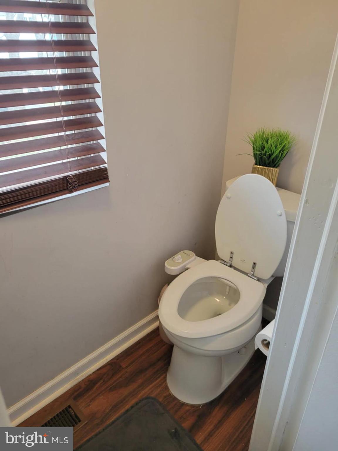 FAIRFIELD - Residential Lease