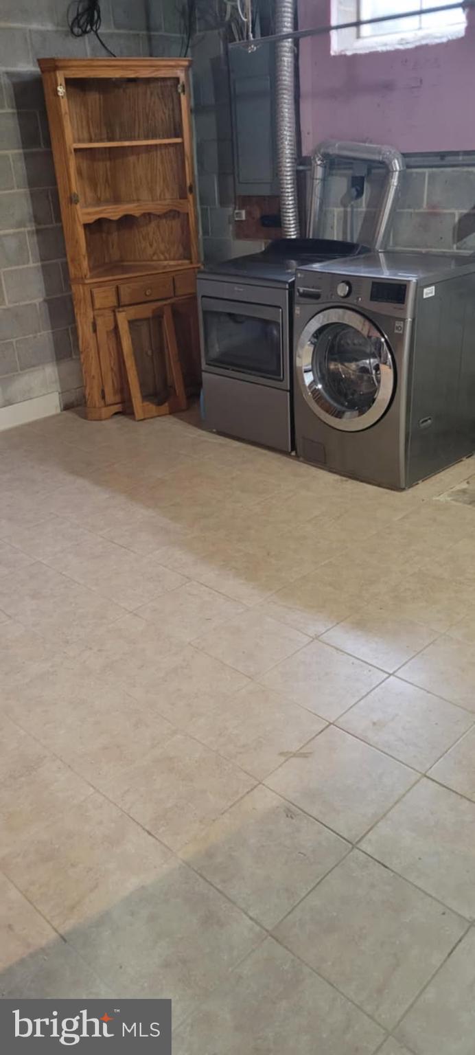 FAIRFIELD - Residential Lease