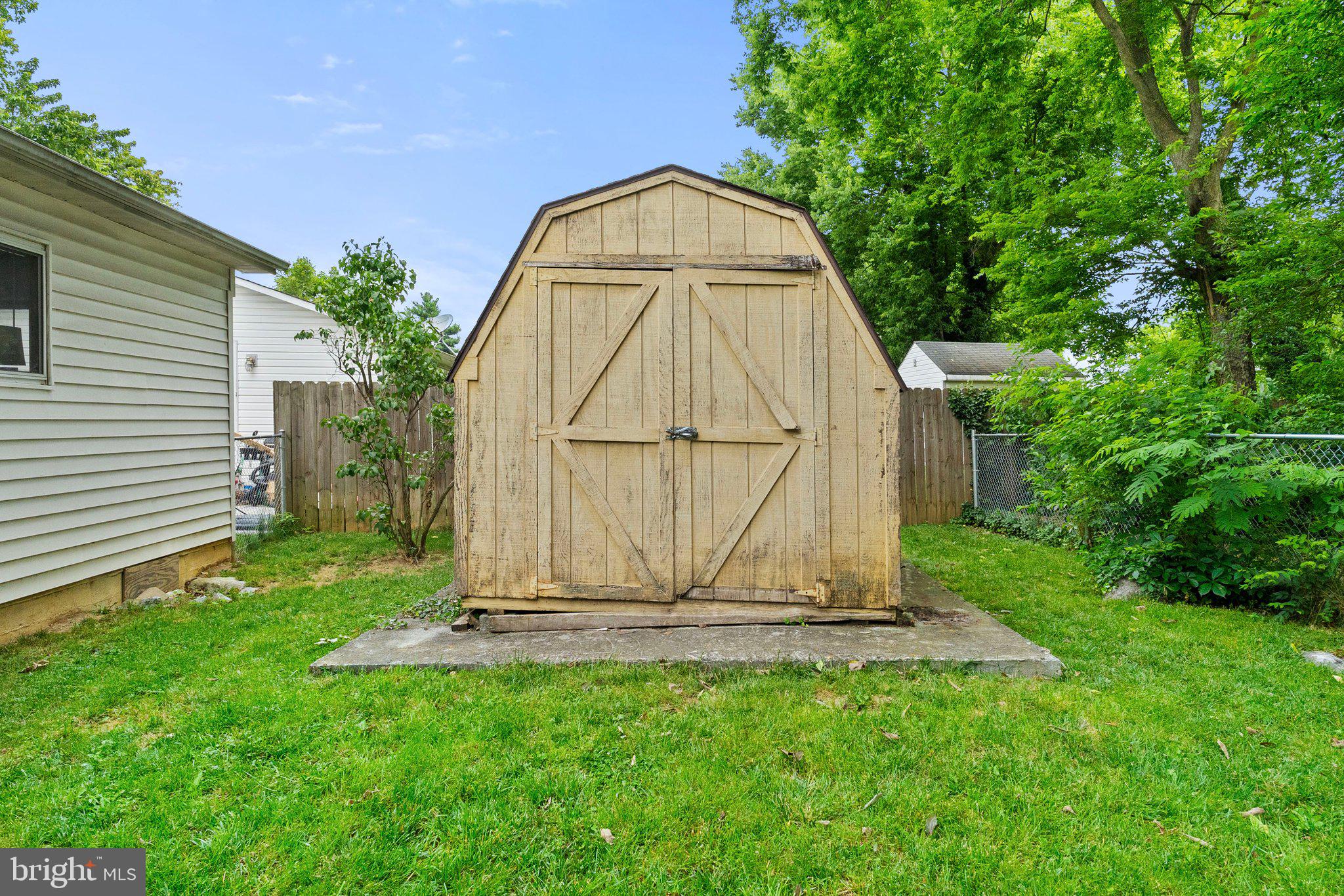 OVERLOOK PARK - Residential