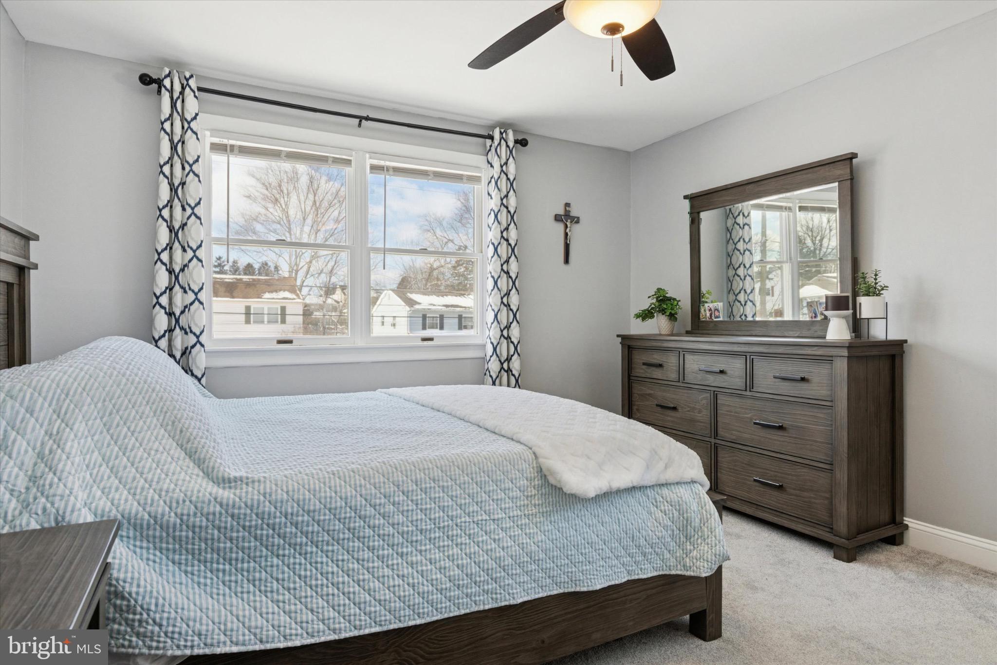 BURGUNDY HILLS - Residential