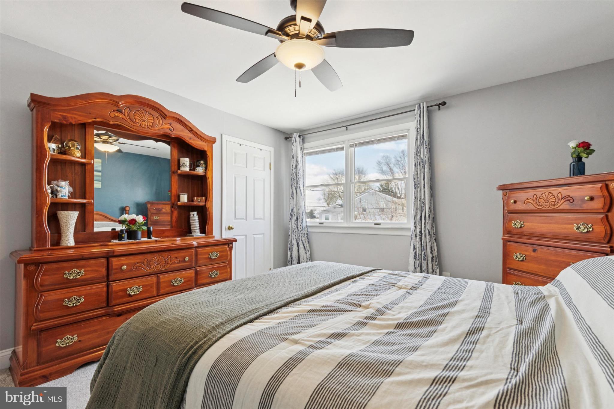 BURGUNDY HILLS - Residential