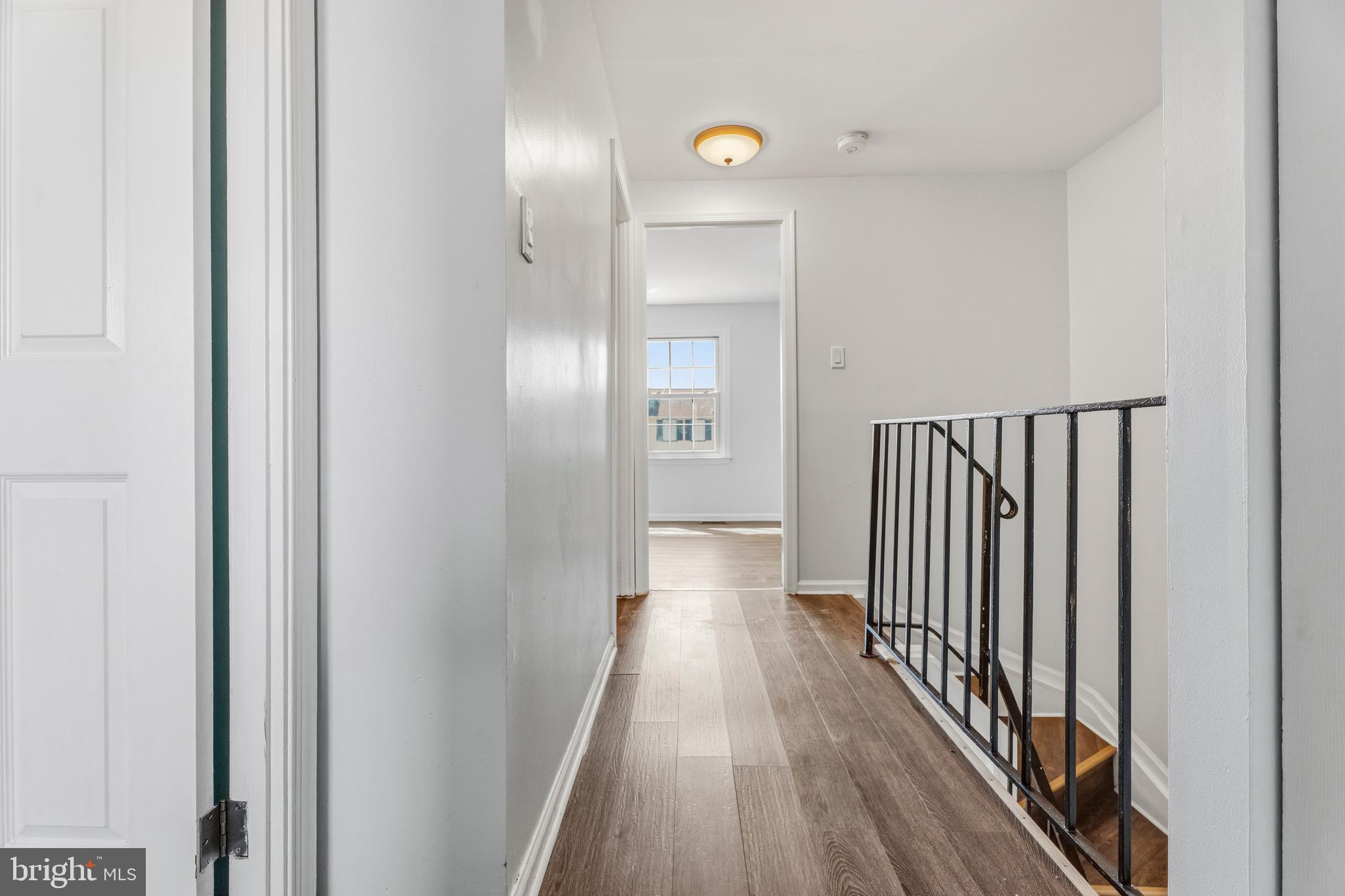 KINGS COURT - Residential