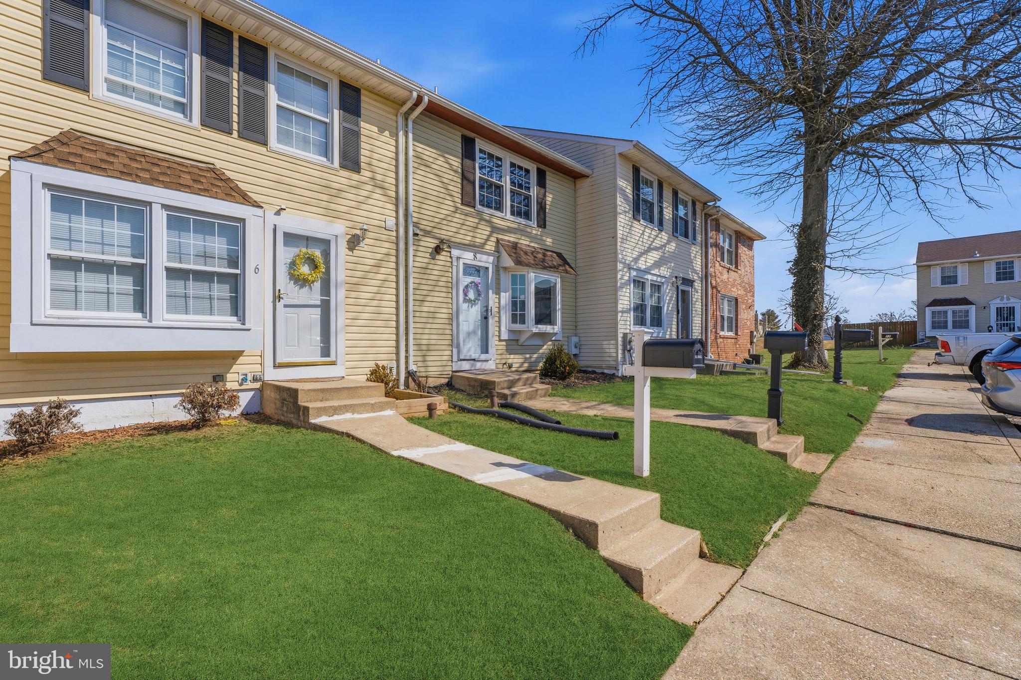 KINGS COURT - Residential