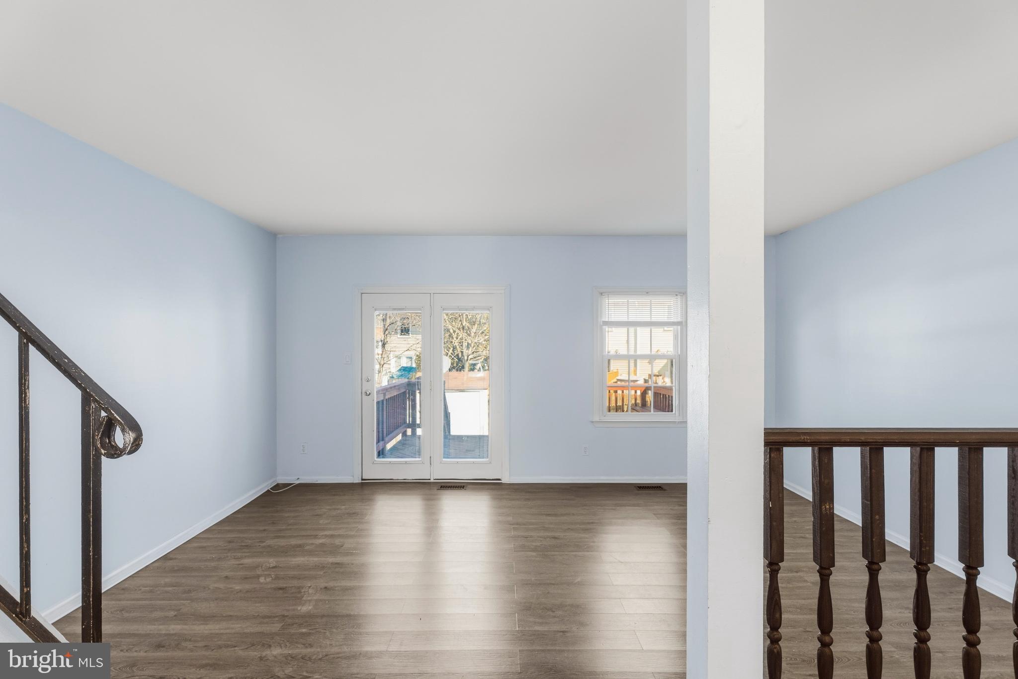 KINGS COURT - Residential