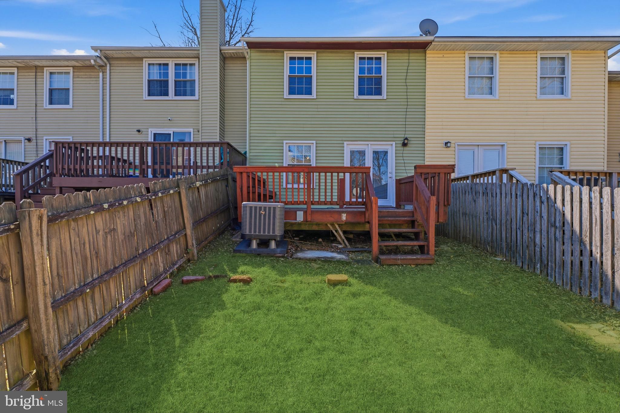 KINGS COURT - Residential