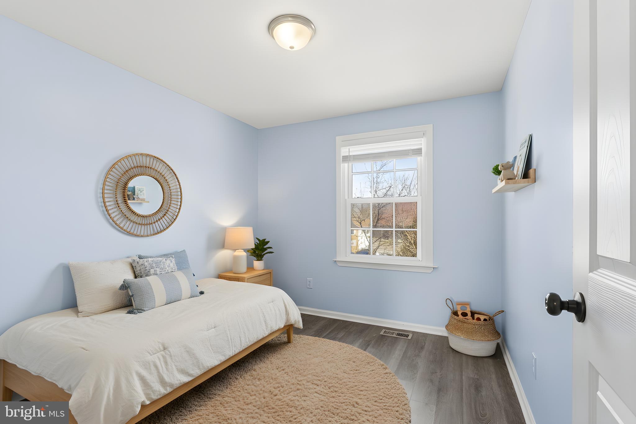 KINGS COURT - Residential