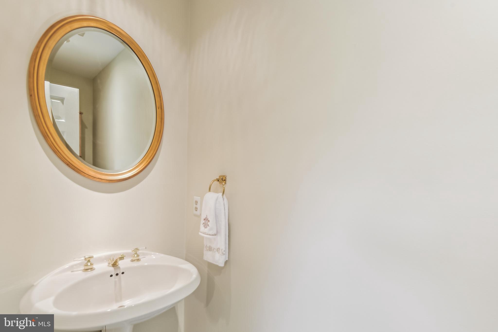 CLARKSVILLE HUNT - Residential