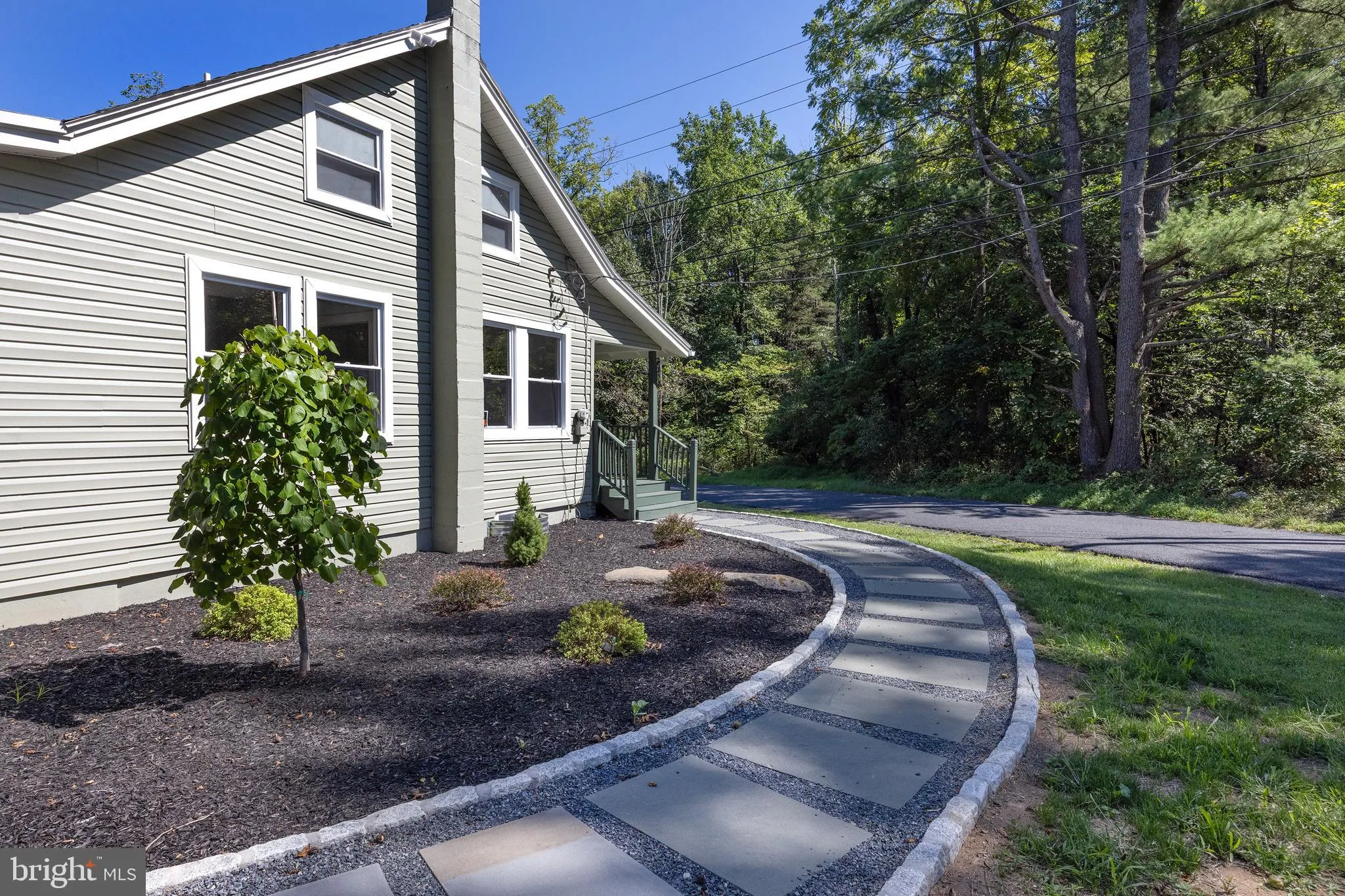 Ottsville, Pennsylvania 18942, United States, 2 Bedrooms Bedrooms, ,2 BathroomsBathrooms,Residential,Active,232306