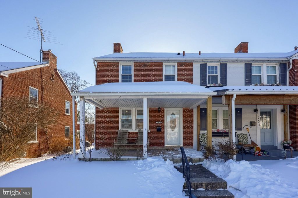 Photo of 762 New Holland Avenue, LANCASTER, PA 17602 (MLS # PALA2082208)