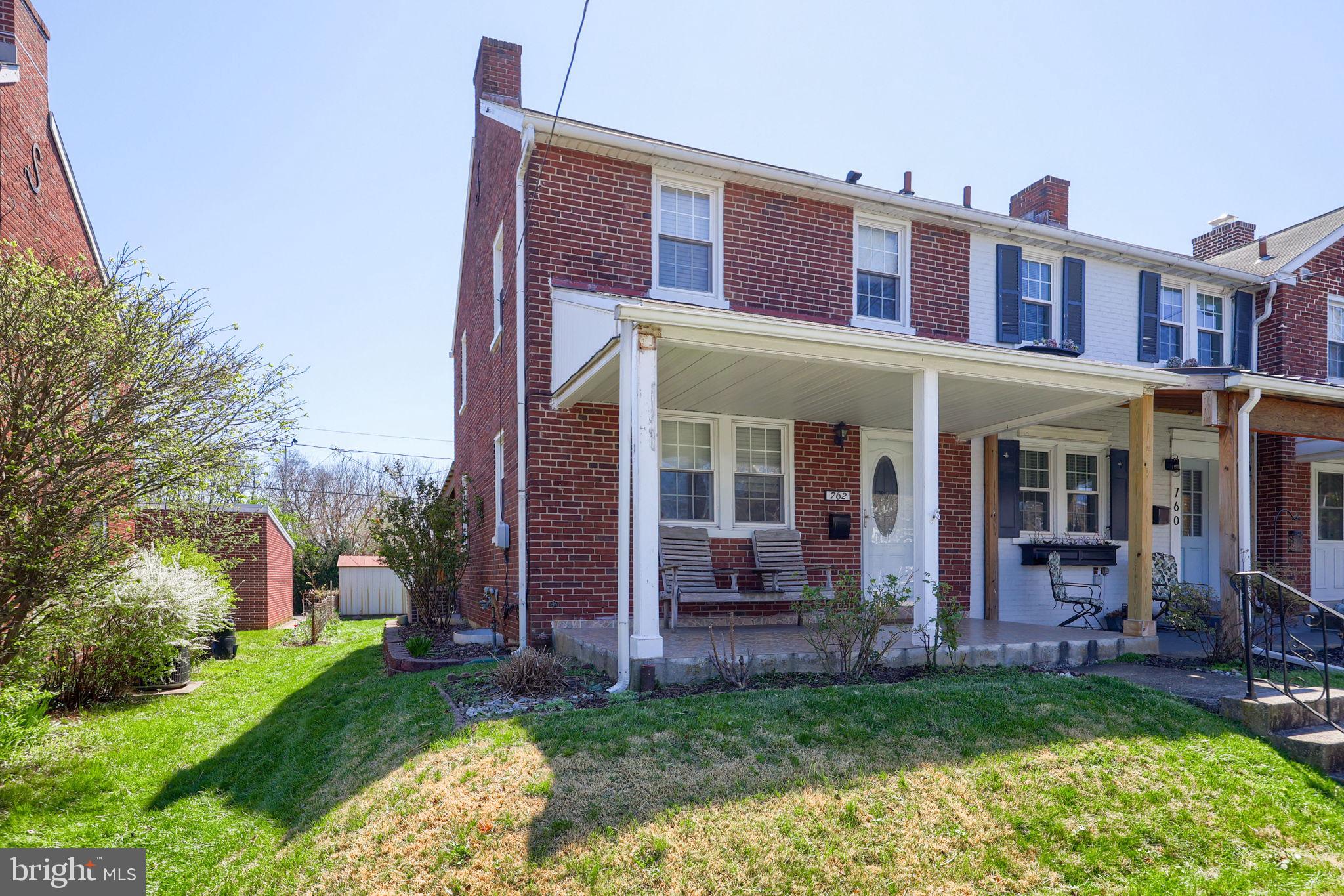 762 NEW HOLLAND AVENUE