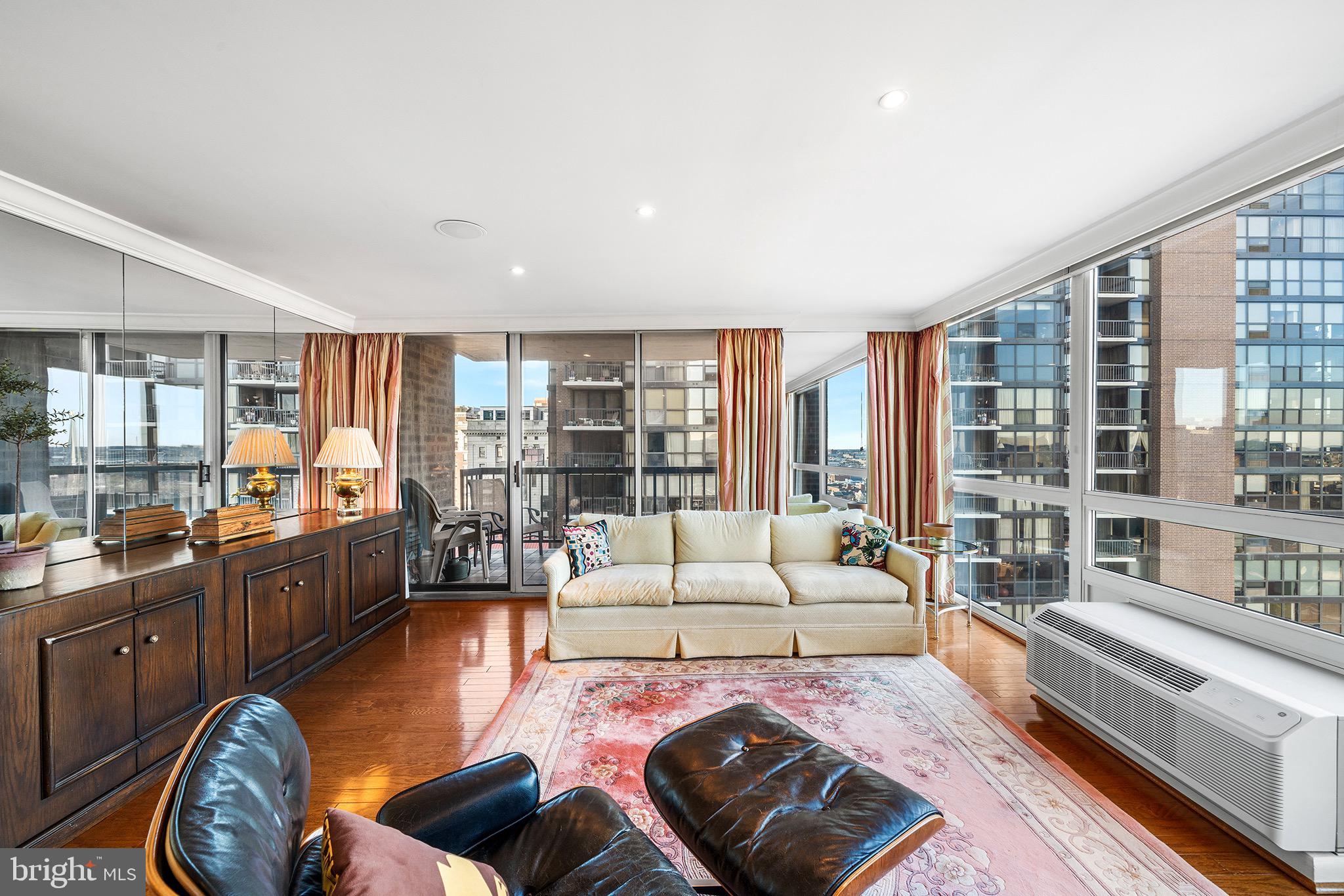 241 S 6TH STREET 1601K