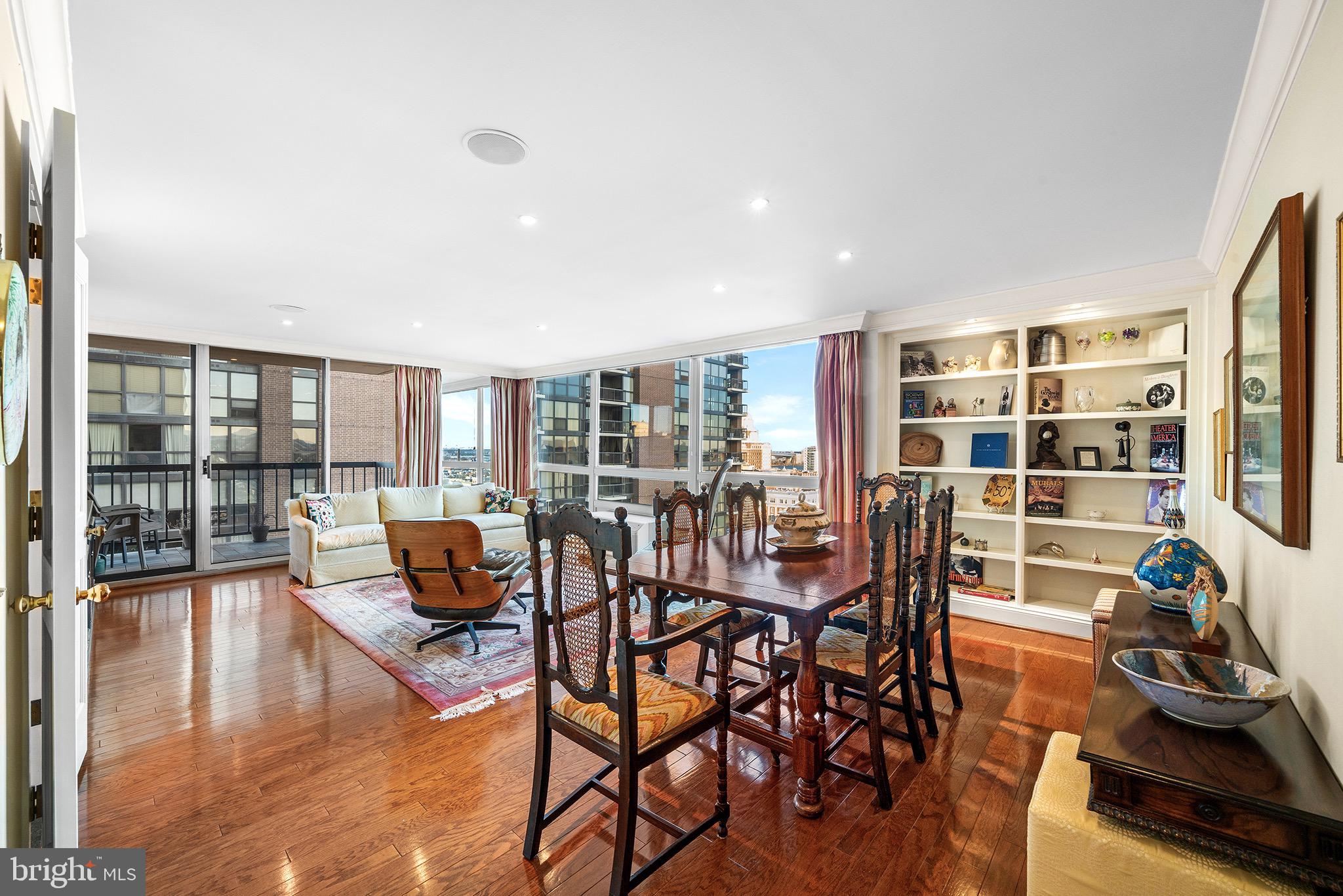 241 S 6TH STREET 1601K