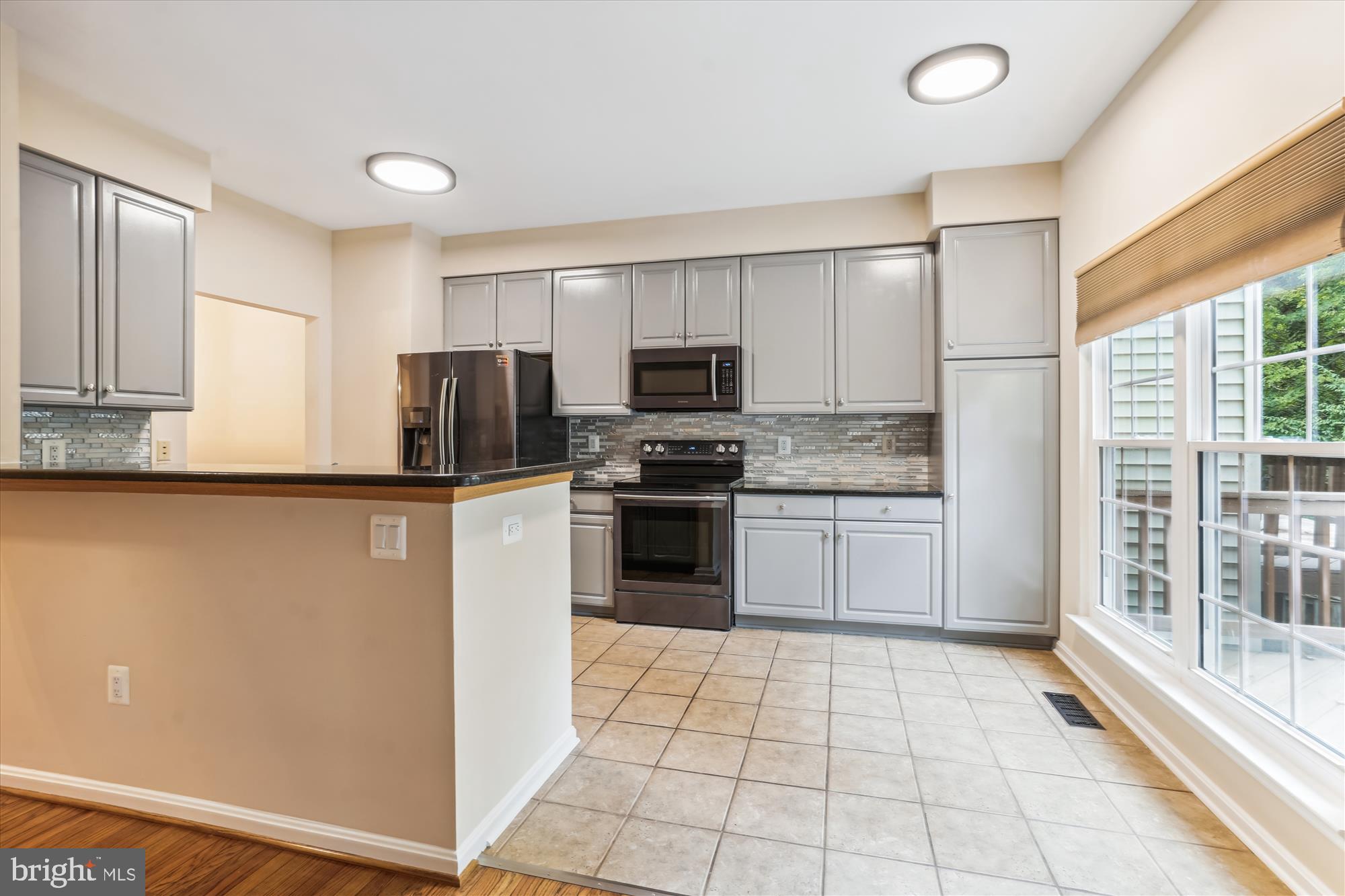 BARDEN OAKS - Residential Lease