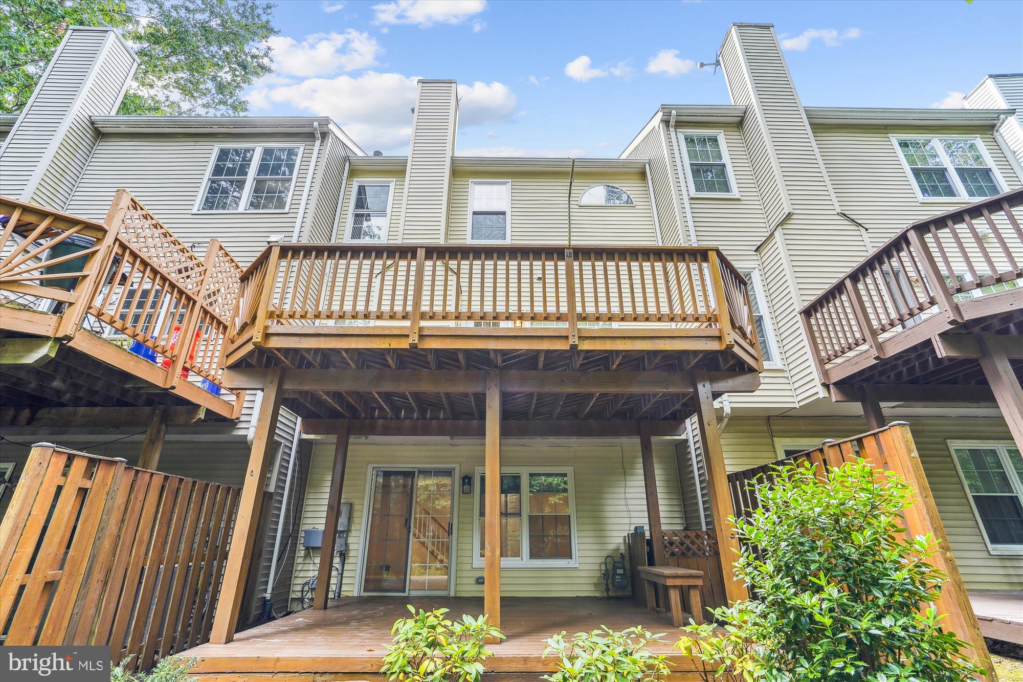 BARDEN OAKS - Residential Lease