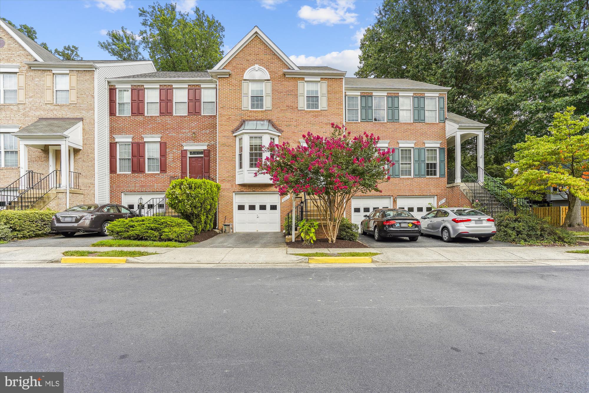 BARDEN OAKS - Residential Lease