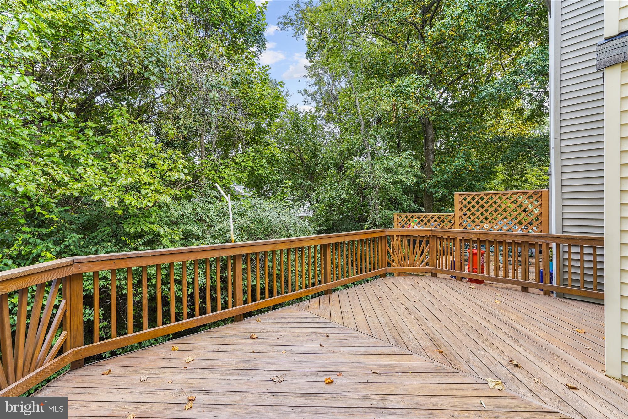 BARDEN OAKS - Residential Lease