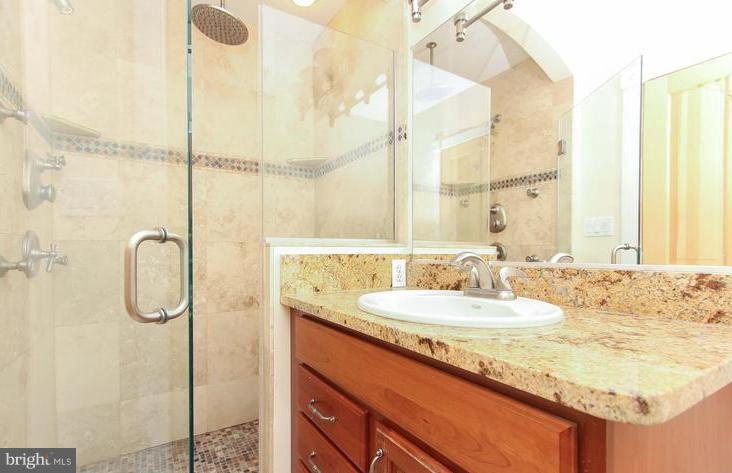 CANTON - Residential Lease