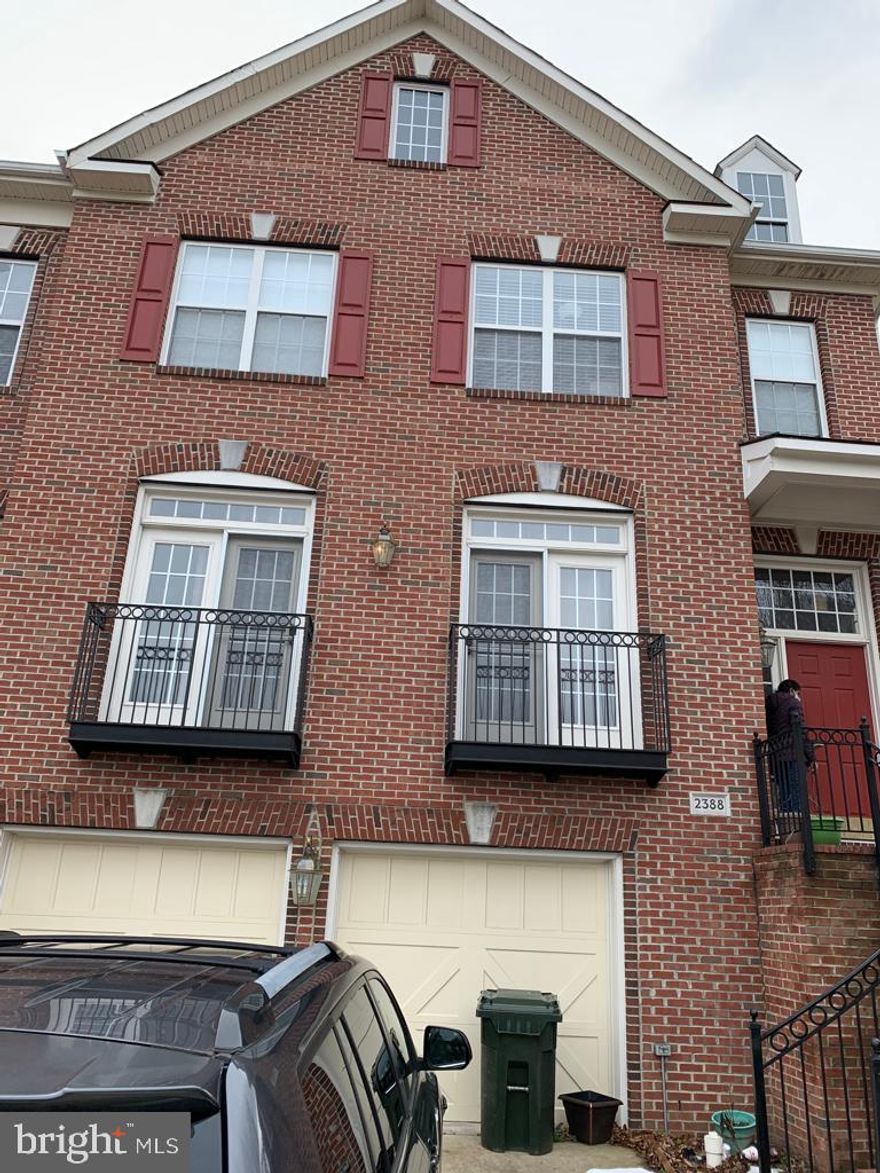 Amazing End unitTownhome very near to Dulles Toll Road, Rt28, very close to Metro, Shopping, Dining and few mins away from Reston Town center. 4 Bedroom, 3.5 Bath, updated Kitchen,  Open Layout on Main level with Formal Living and Dining rooms flow into Large Updated Kitchen with relatively new Granite Countertops, Stainless steel appliances and Spacious Island. Upstairs, the grand primary Suite with expansive bedroom has Tray ceiling with sitting area extension, walk in closet and grand Jacuzzi included master bath. Two additional bedrooms shared full bath and laundry complete the upper level. Relatively new highly efficient insulation in attic for lower energy bills. Finished Lower-level features fully finished bedroom with full bath and a spacious hall. Walk out to backyard. Plenty of Parking with 2 car garage and driveway. Pets and Smoking are not allowed. Available to occupy from 07/16/2025.