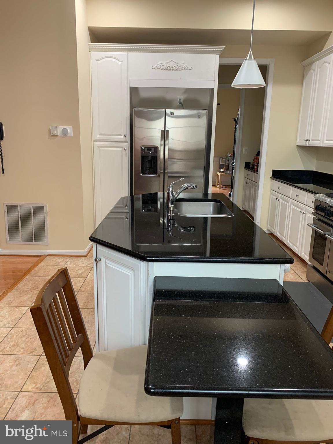 GREAT OAK - Residential Lease