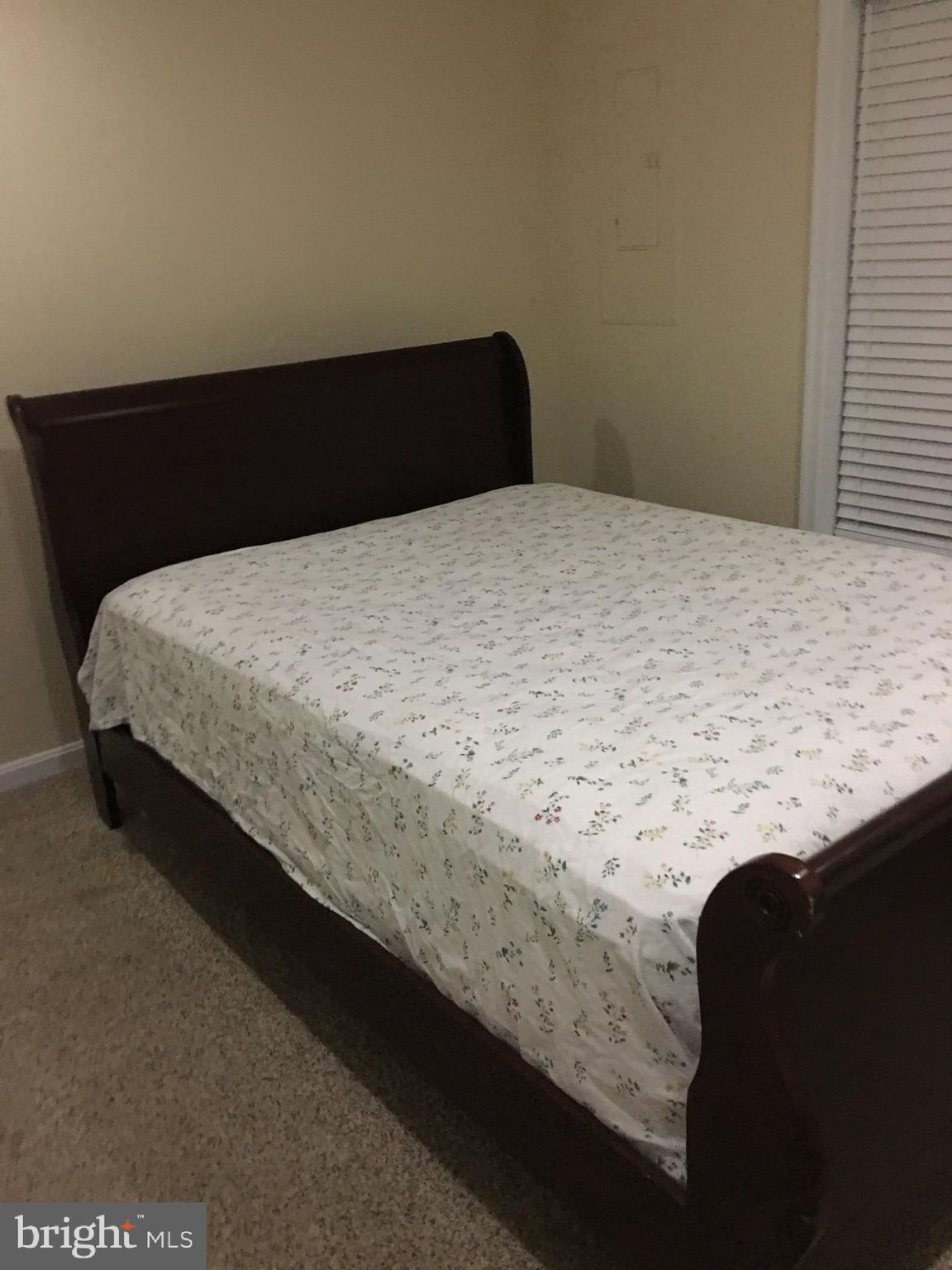 GREAT OAK - Residential Lease