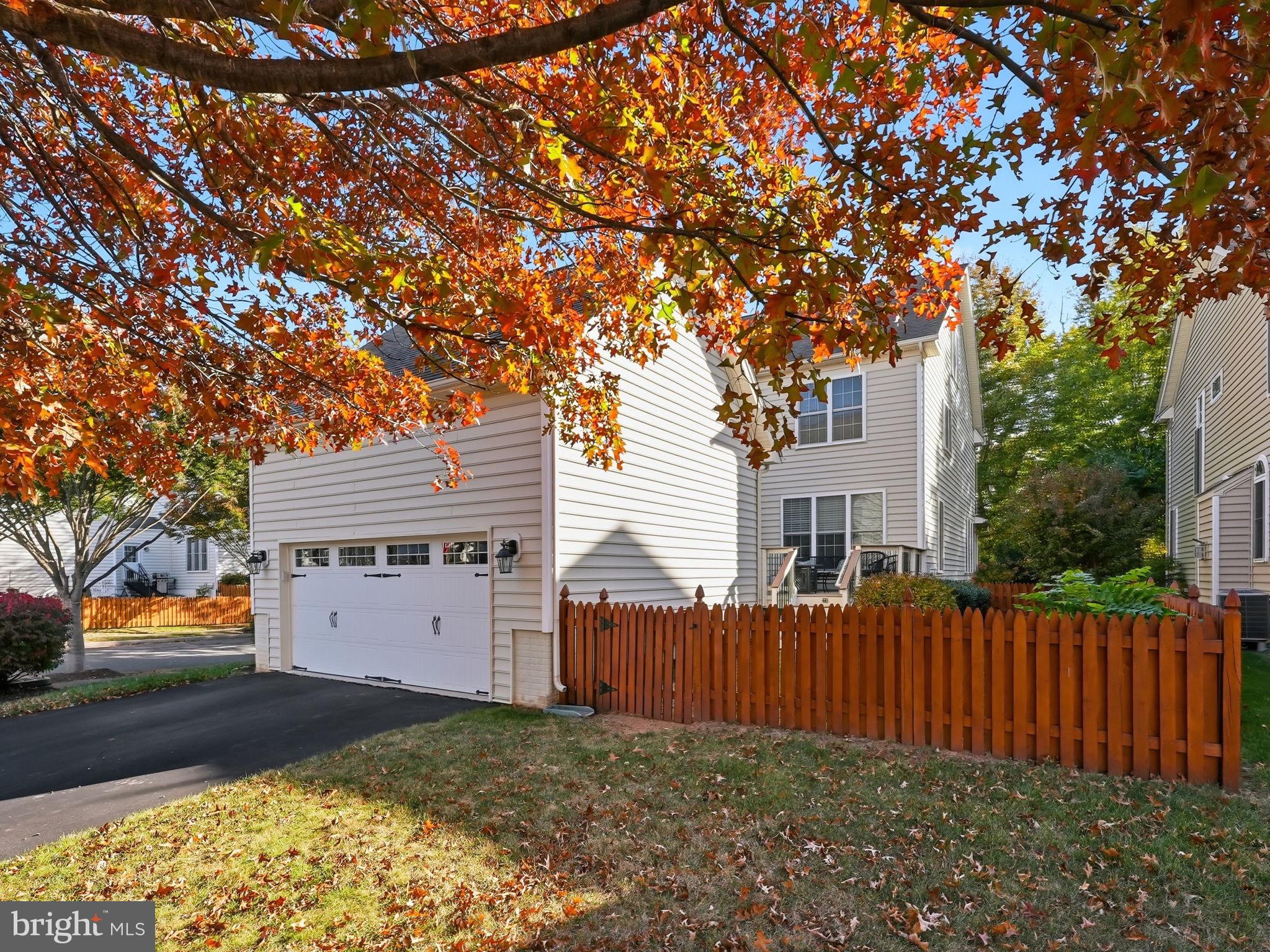 DOMINION VALLEY COUNTRY CLUB - Residential