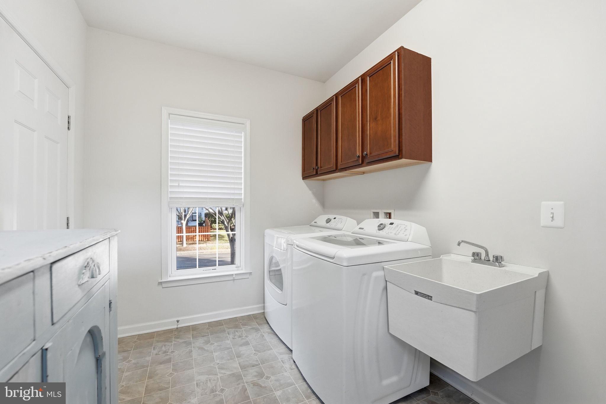 DOMINION VALLEY COUNTRY CLUB - Residential