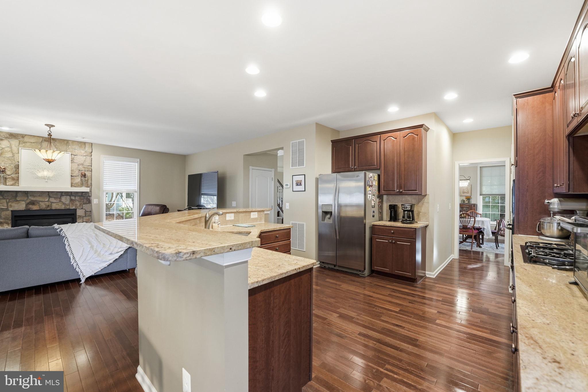 DOMINION VALLEY COUNTRY CLUB - Residential