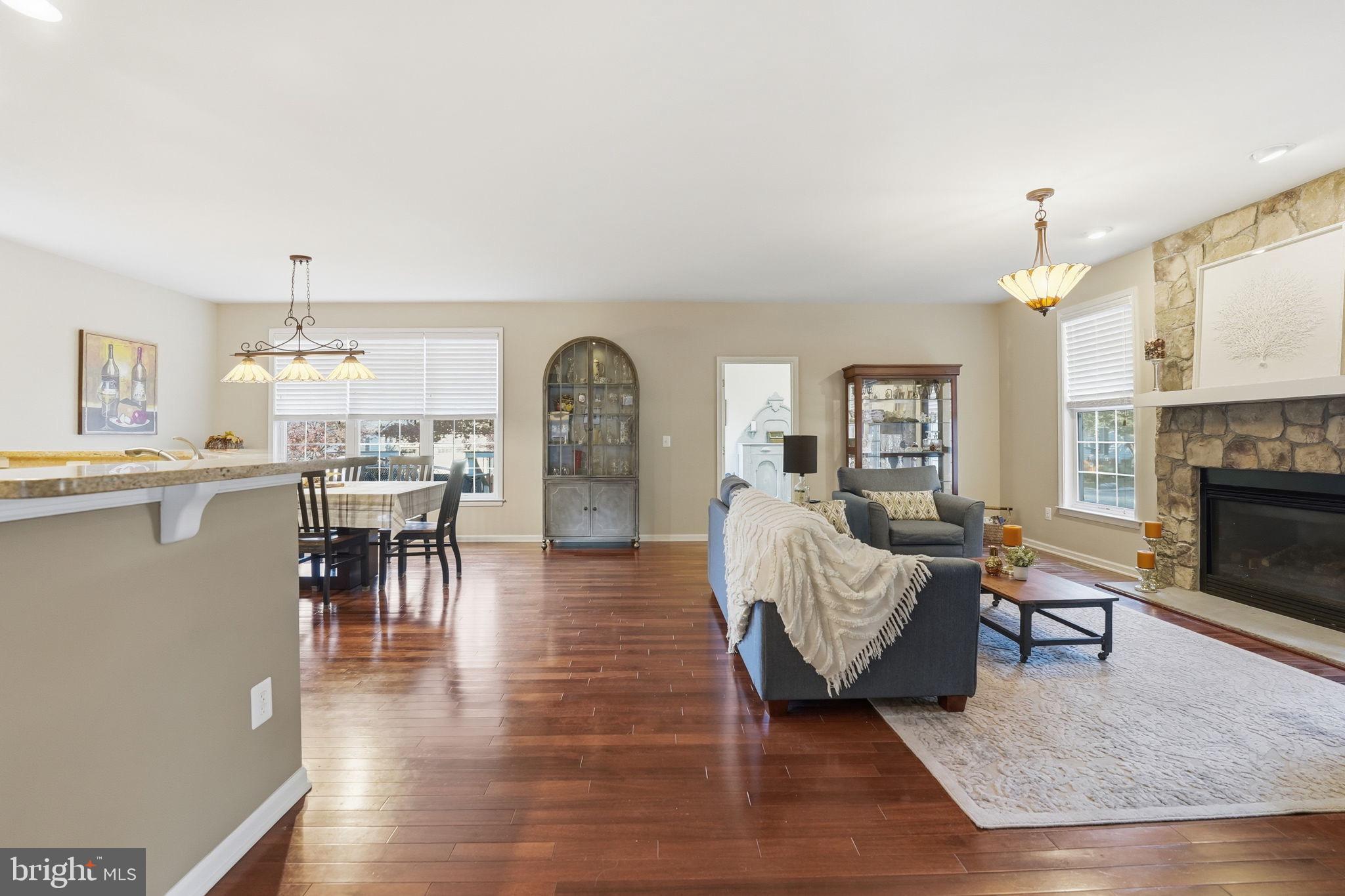 DOMINION VALLEY COUNTRY CLUB - Residential