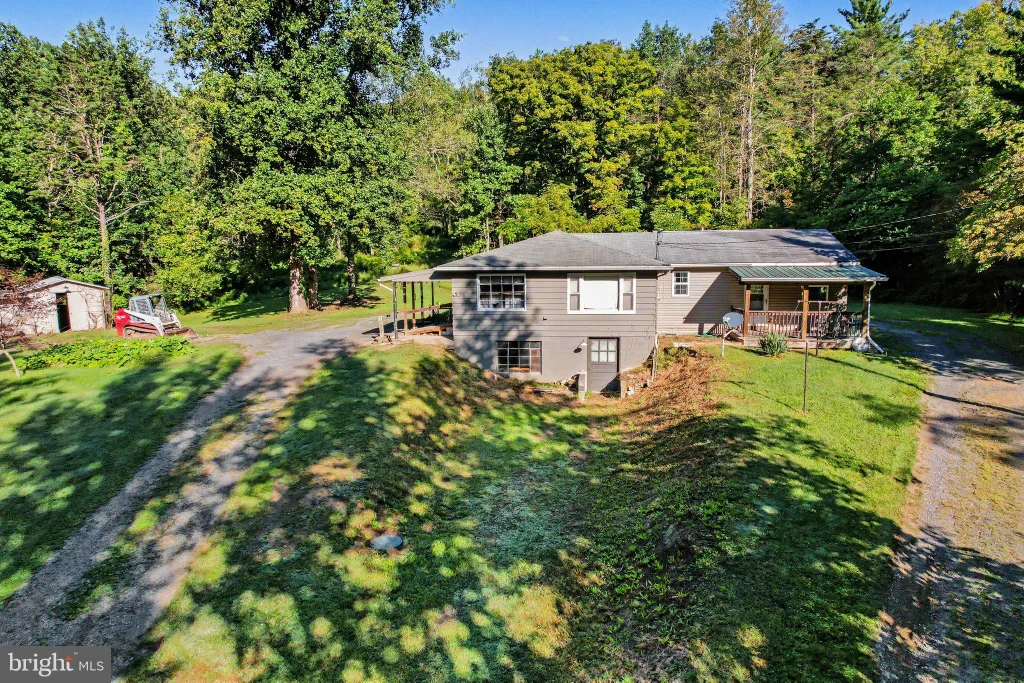 410 Buckwheat Valley Road, Millerstown, PA 17062