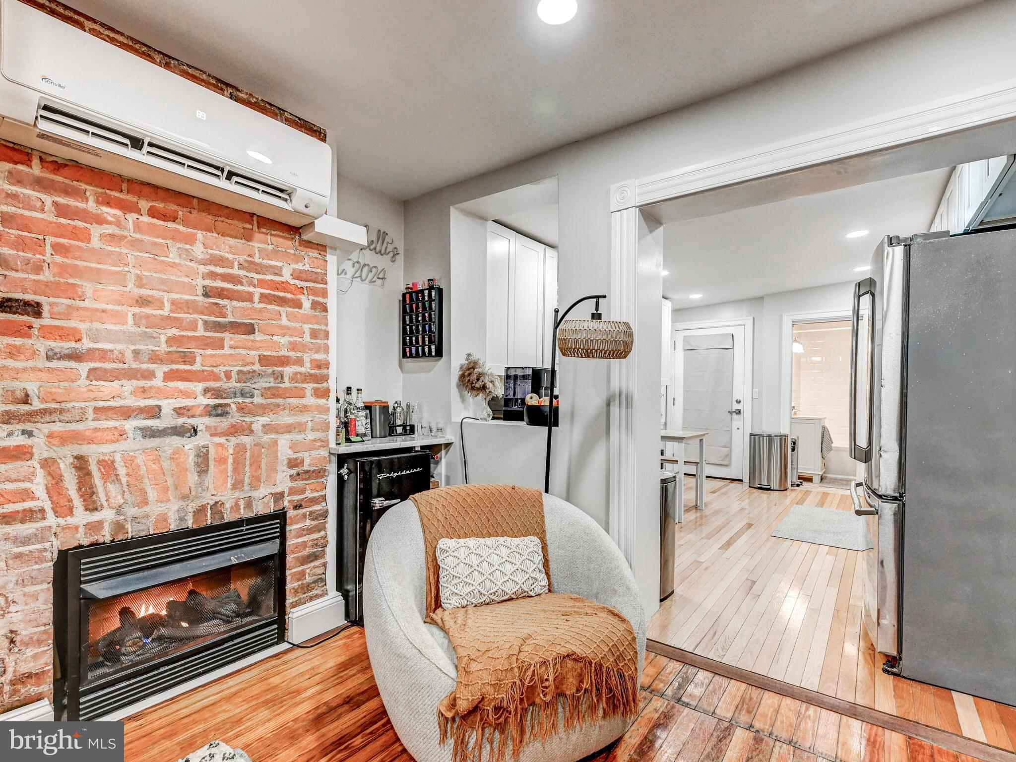 FELLS POINT HISTORIC DISTRICT - Residential